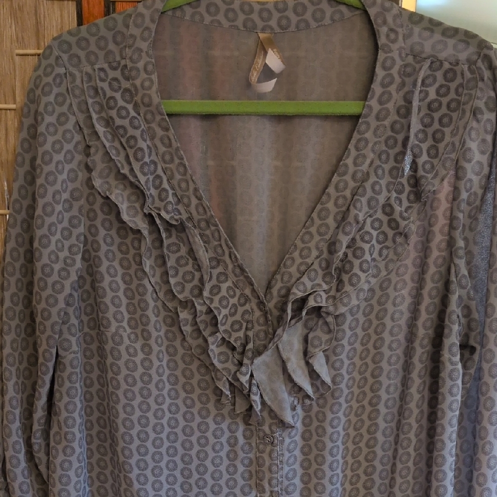 Avenue Gray Ruffled V-Neck Blouse